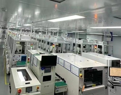 ▲新视通二期千级无尘净化车间。受访者供图